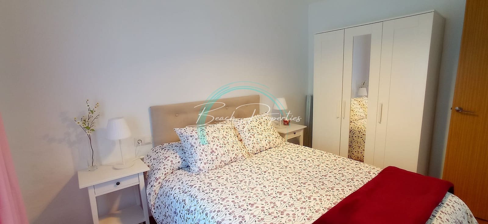 2 soveværelse Byhus til leje i Torrox med swimmingpool garage - € 850 (Ref: 7917866)