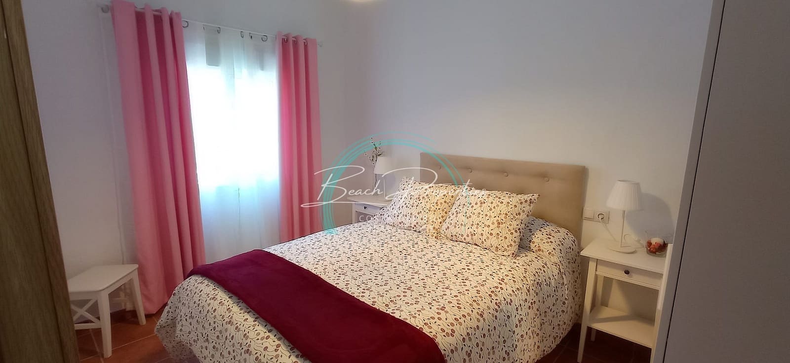 2 soveværelse Byhus til leje i Torrox med swimmingpool garage - € 850 (Ref: 7917866)