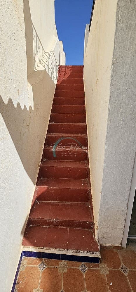 3 bedroom Villa for sale in Nerja - € 740,000 (Ref: 7925159)
