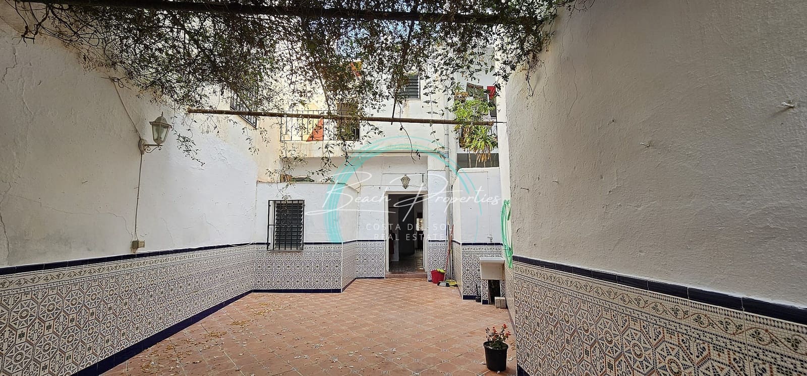 3 bedroom Villa for sale in Nerja - € 740,000 (Ref: 7925159)