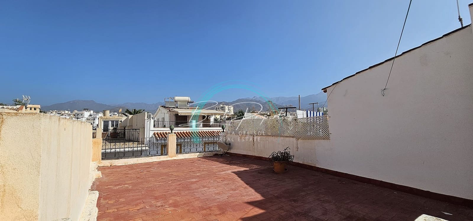 3 bedroom Villa for sale in Nerja - € 740,000 (Ref: 7925159)