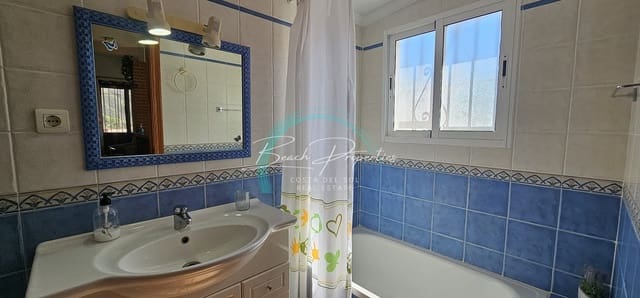 3 soveværelse Villa til salg i Centro, Nerja med swimmingpool garage - € 450.000 (Ref: 7925173)