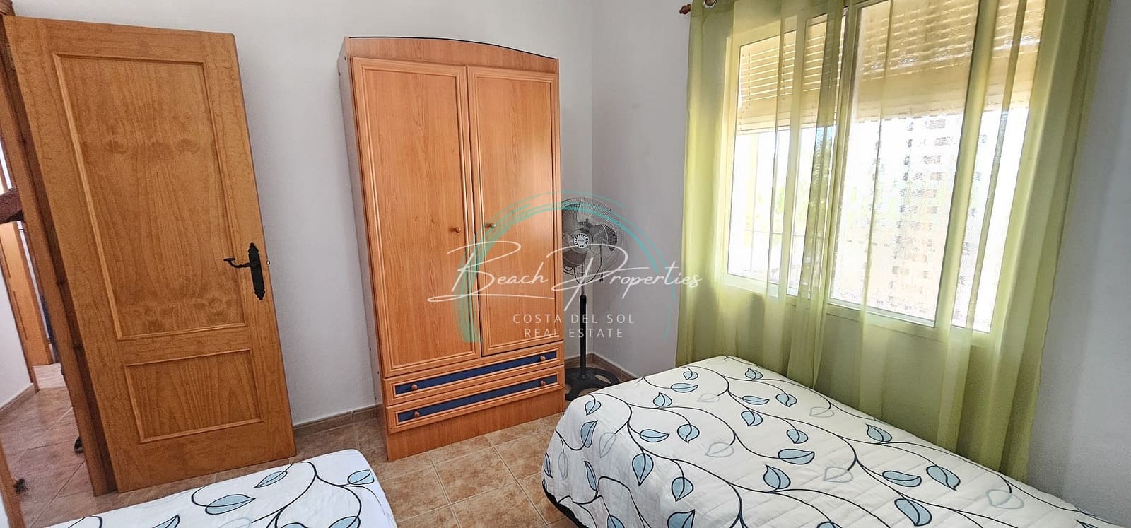 3 sovrum Villa till salu i Nerja med pool garage - 450 000 € (Ref: 7925173)