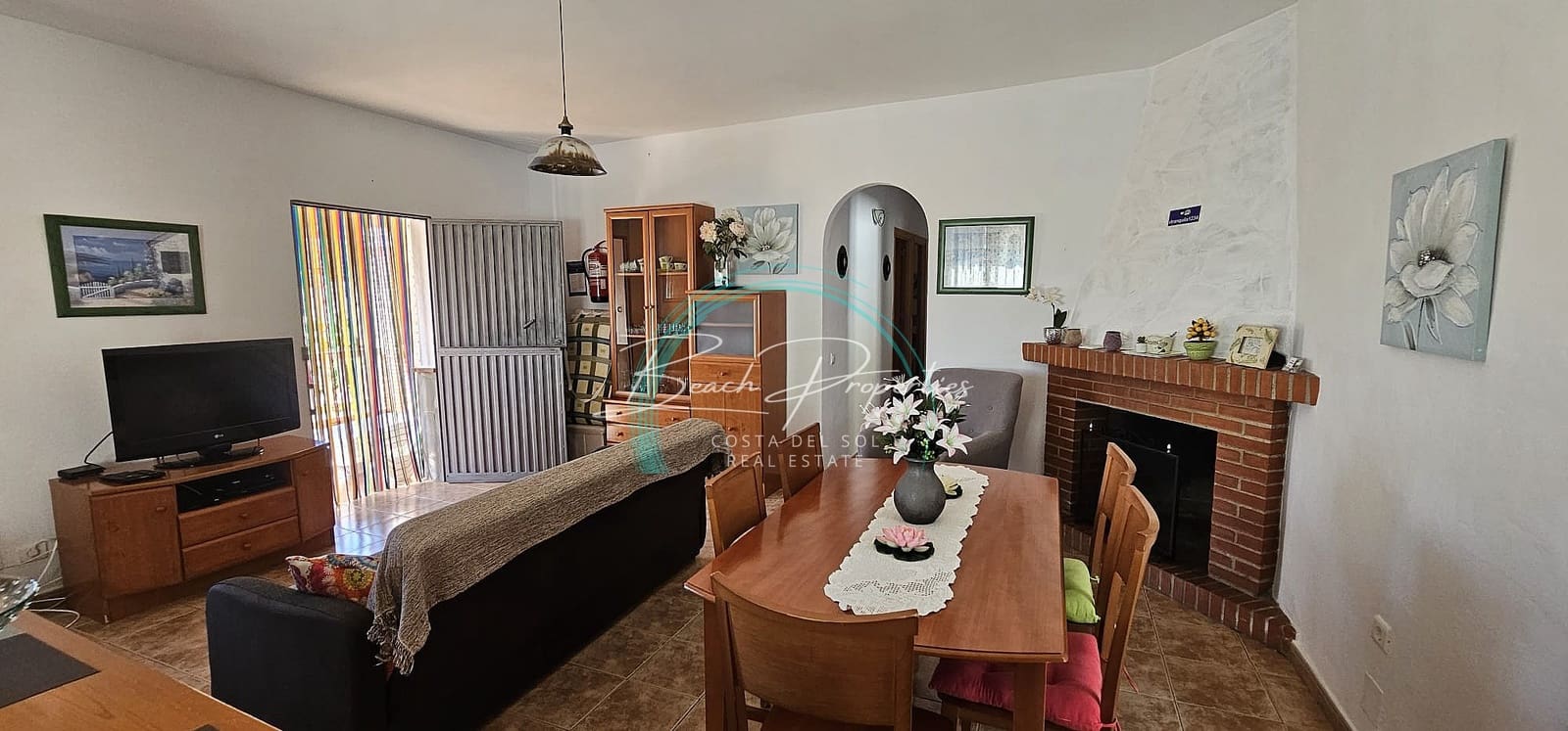 3 sovrum Villa till salu i Nerja med pool garage - 450 000 € (Ref: 7925173)