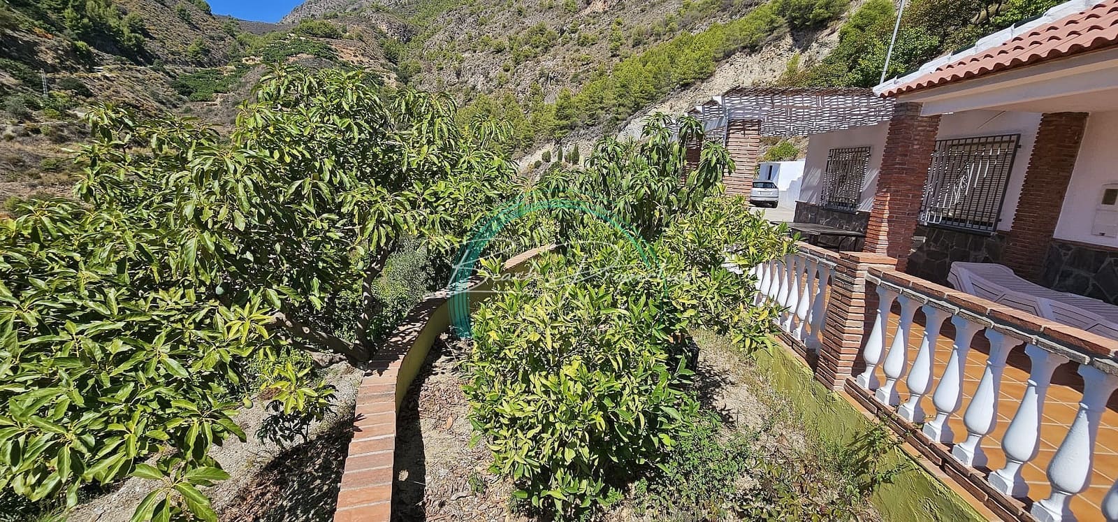 3 sovrum Villa till salu i Nerja med pool garage - 450 000 € (Ref: 7925173)