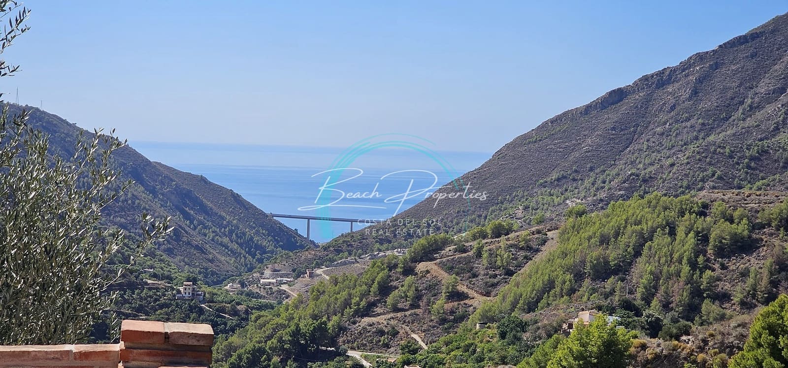 3 sovrum Villa till salu i Nerja med pool garage - 450 000 € (Ref: 7925173)