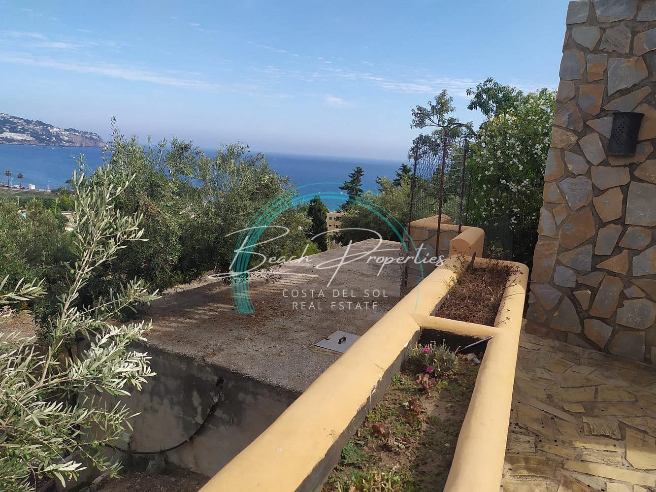 5 soverom Villa til salgs i La Herradura med svømmebasseng garasje - € 1 180 000 (Ref: 7925174)