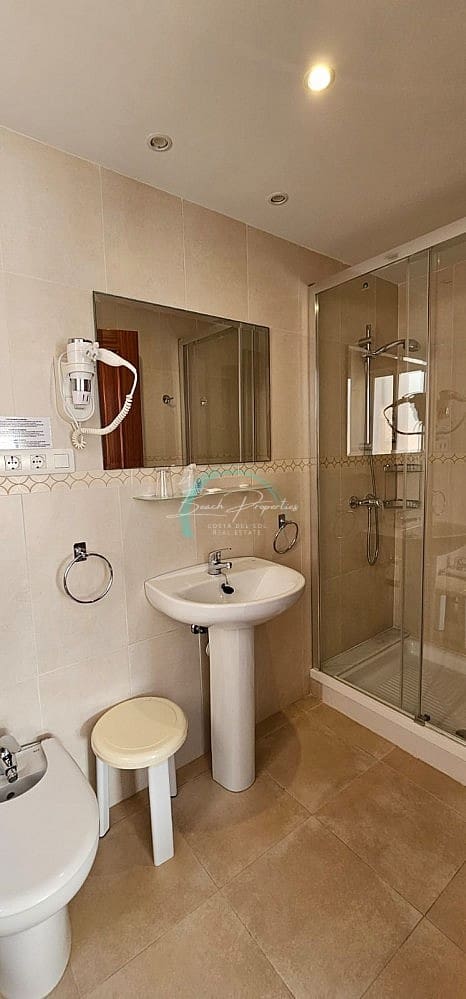 21 soveværelse Erhverv til salg i Almunecar - € 2.190.000 (Ref: 7961910)