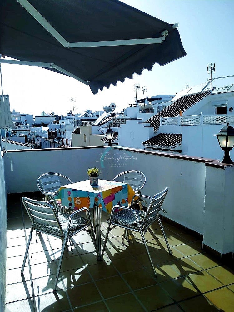 4 soverom Villa til salgs i Nerja - € 465 000 (Ref: 7968734)