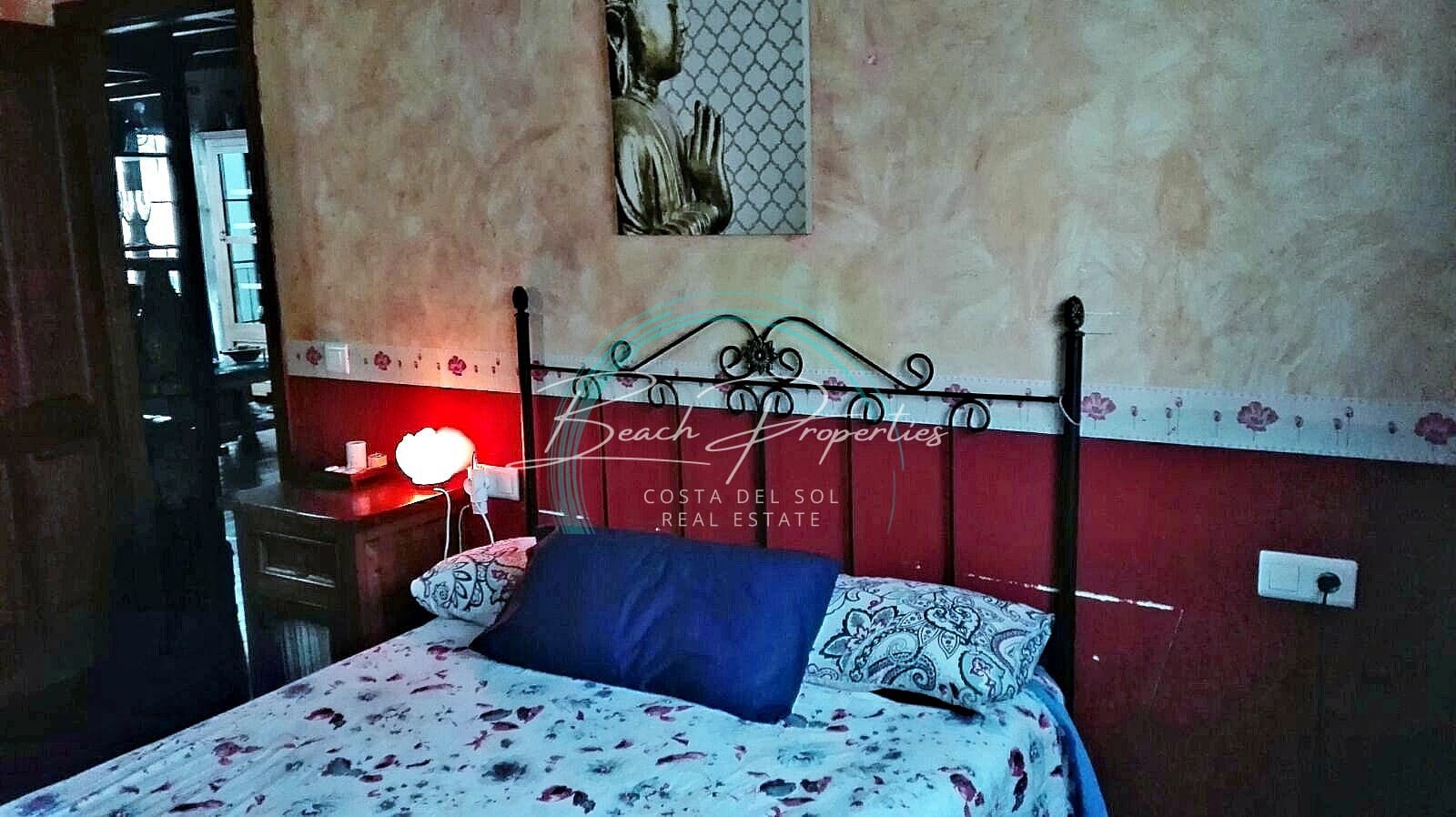 4 soverom Villa til salgs i Nerja - € 465 000 (Ref: 7968734)