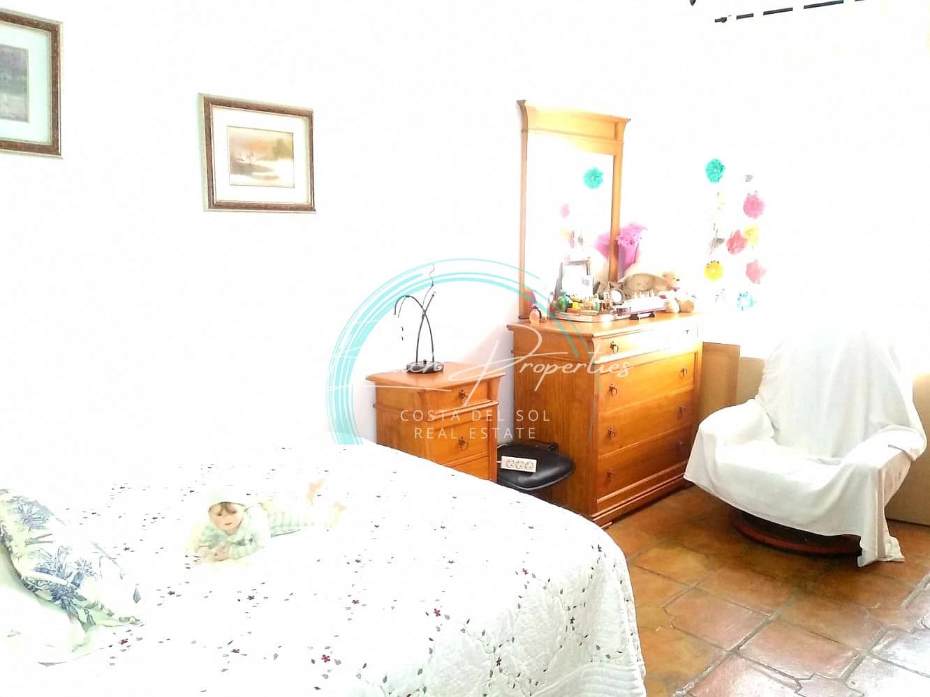 4 soverom Villa til salgs i Nerja - € 465 000 (Ref: 7968734)