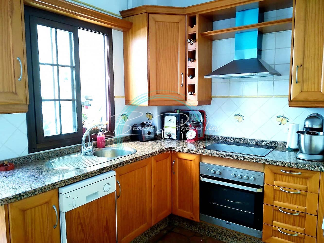 4 soverom Villa til salgs i Nerja - € 465 000 (Ref: 7968734)