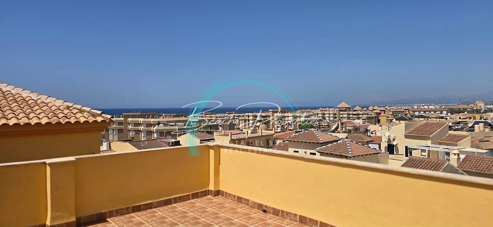 4 soveværelse Lejlighed til salg i Torrox-Costa med garage - € 269.000 (Ref: 8097992)