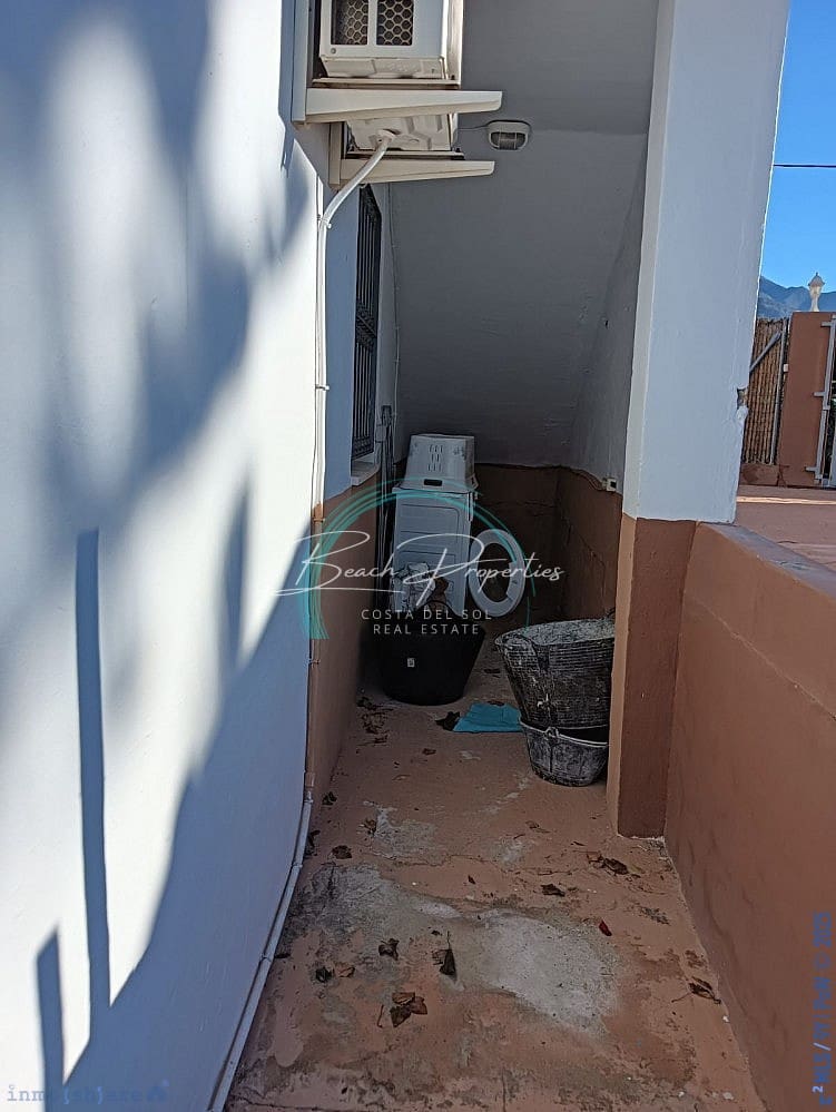 Casa de 2 habitaciones en Frigiliana en venta con piscina - 510.000 € (Ref: 8138475)