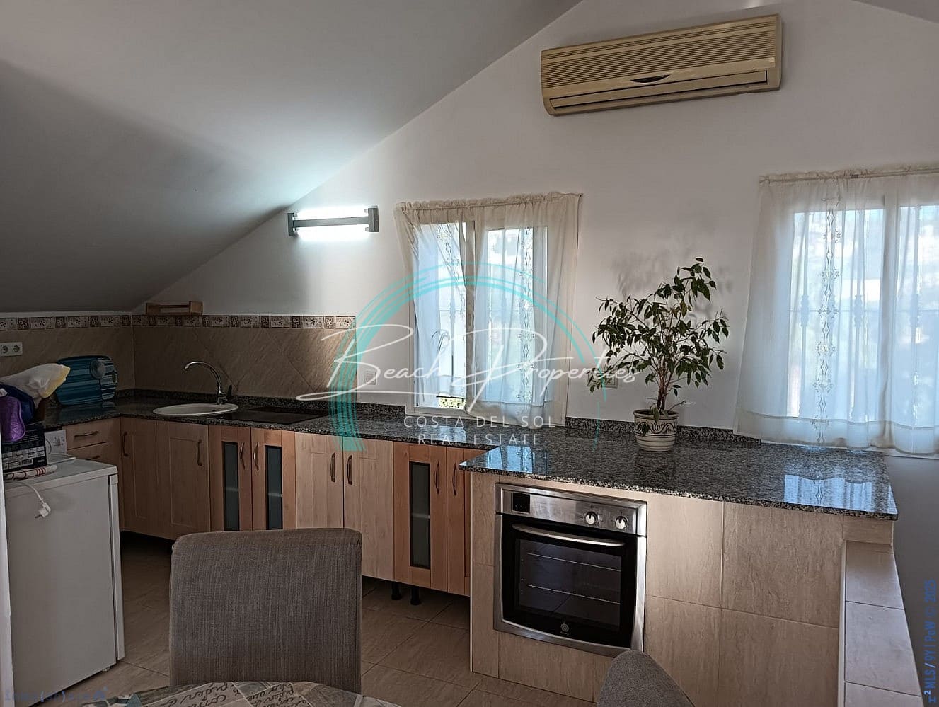 Casa de 2 habitaciones en Frigiliana en venta con piscina - 510.000 € (Ref: 8138475)