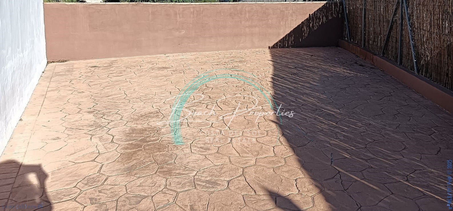 Casa de 2 habitaciones en Frigiliana en venta con piscina - 510.000 € (Ref: 8138475)