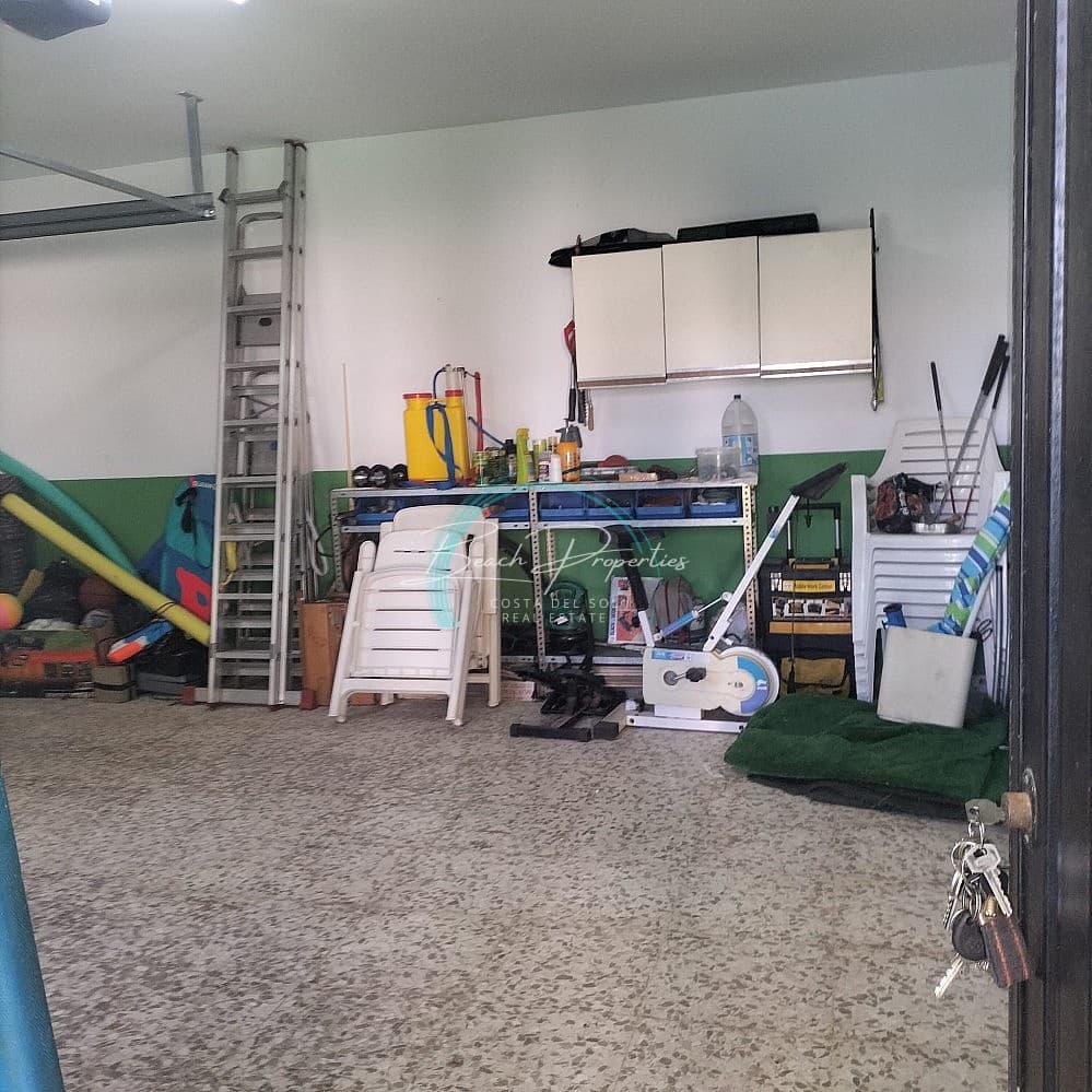 4 soveværelse Villa til salg i Torrox-Costa med garage - € 892.500 (Ref: 8140310)