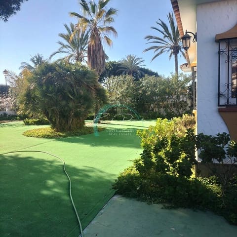 4 camera da letto Villa in vendita in El Peñoncillo, Torrox con garage - 892.500 € (Rif: 8140310)