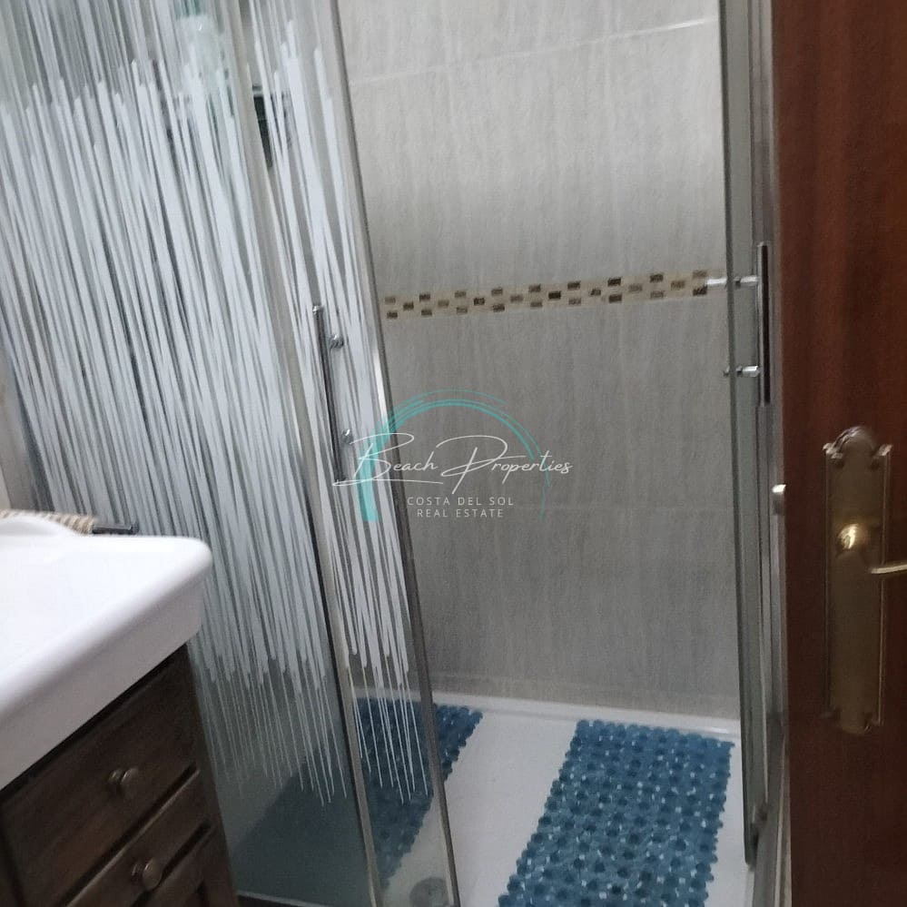 4 soveværelse Villa til salg i Torrox-Costa med garage - € 892.500 (Ref: 8140310)