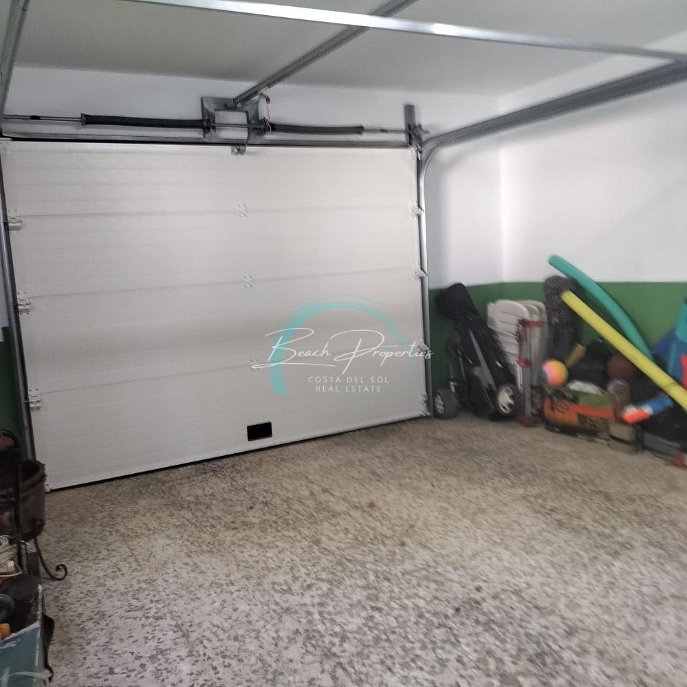 4 soveværelse Villa til salg i Torrox-Costa med garage - € 892.500 (Ref: 8140310)