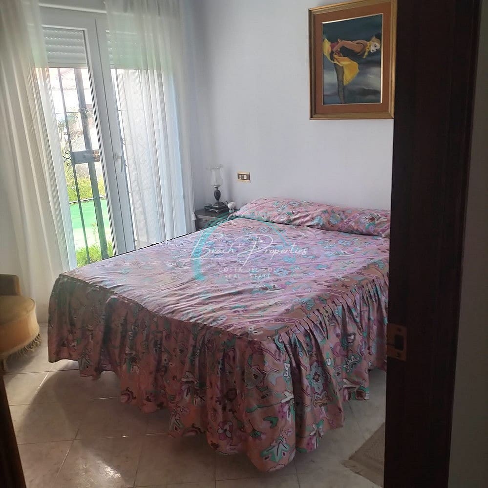 4 soveværelse Villa til salg i Torrox-Costa med garage - € 892.500 (Ref: 8140310)