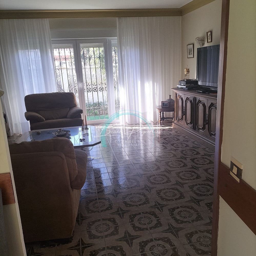 4 soveværelse Villa til salg i Torrox-Costa med garage - € 892.500 (Ref: 8140310)