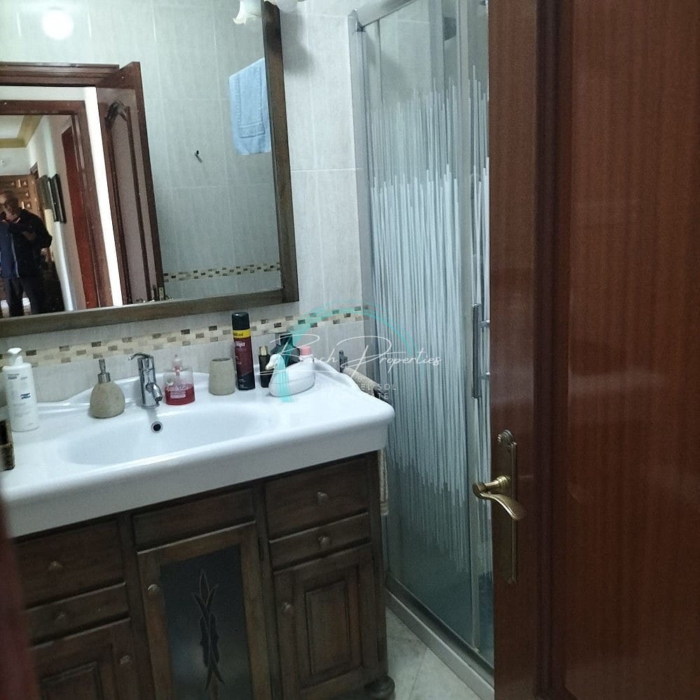 4 soveværelse Villa til salg i Torrox-Costa med garage - € 892.500 (Ref: 8140310)