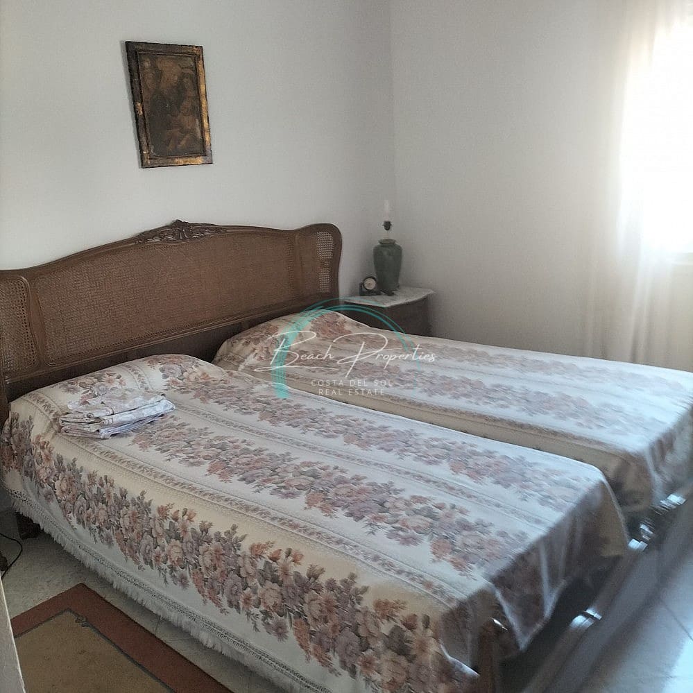 4 soveværelse Villa til salg i Torrox-Costa med garage - € 892.500 (Ref: 8140310)