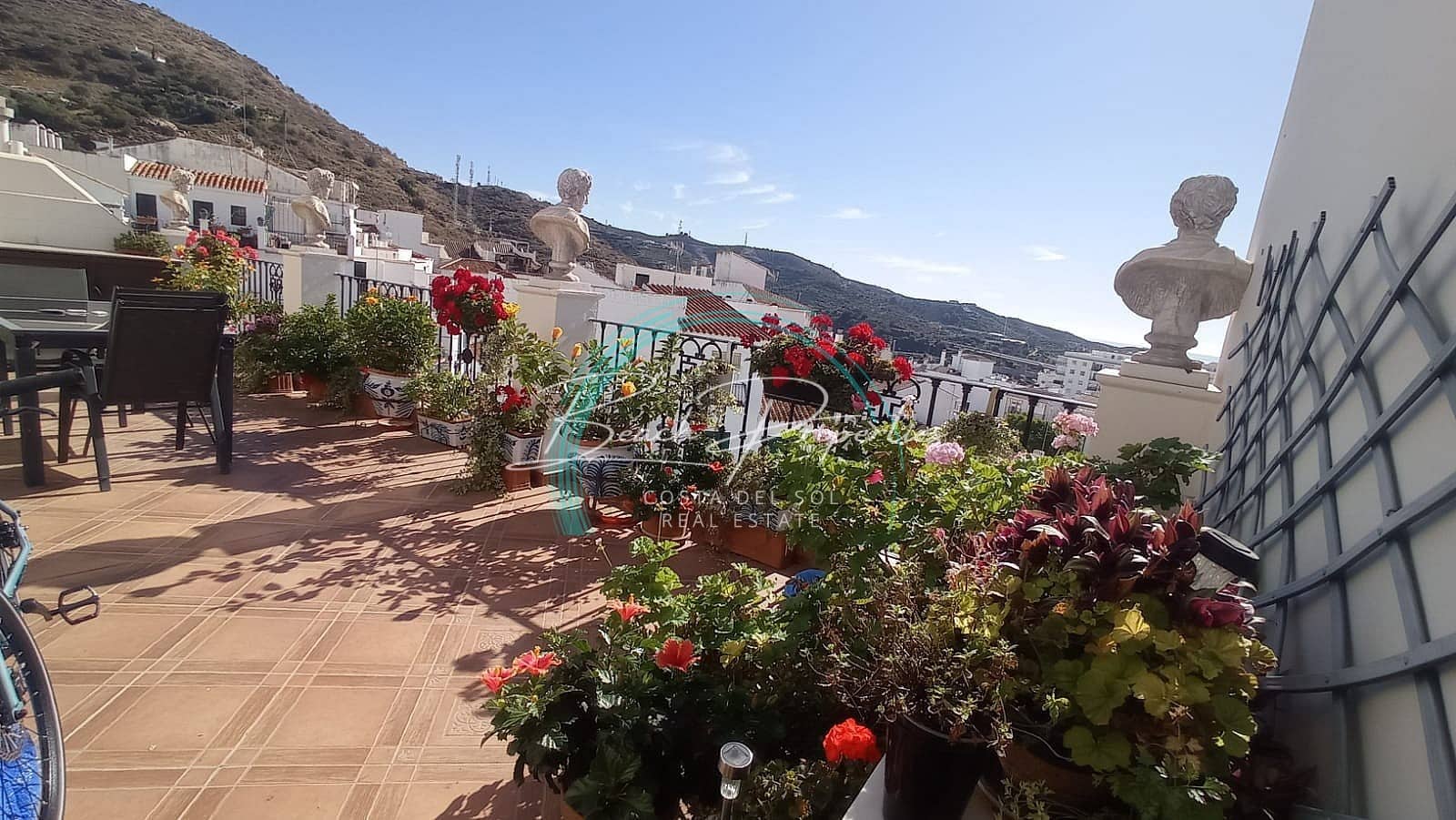 2 bedroom Apartment for rent in Torrox - € 850 (Ref: 8297831)