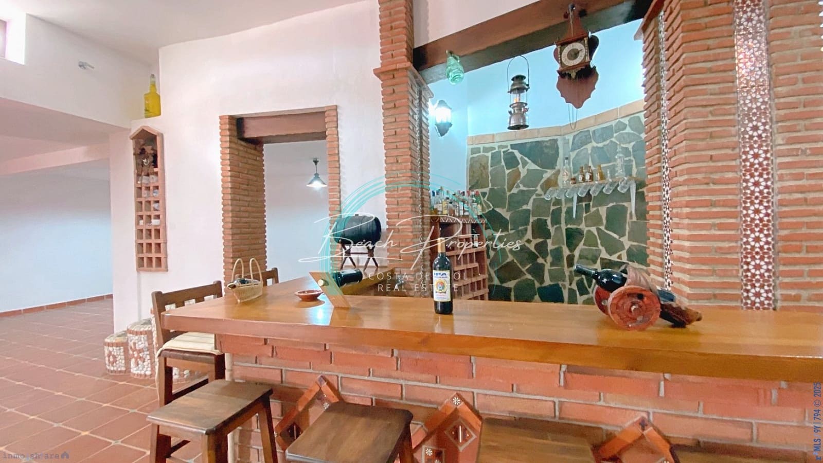 5 makuuhuone Huvila myytävänä paikassa Frigiliana mukana uima-altaan - 850 000 € (Ref: 8343940)