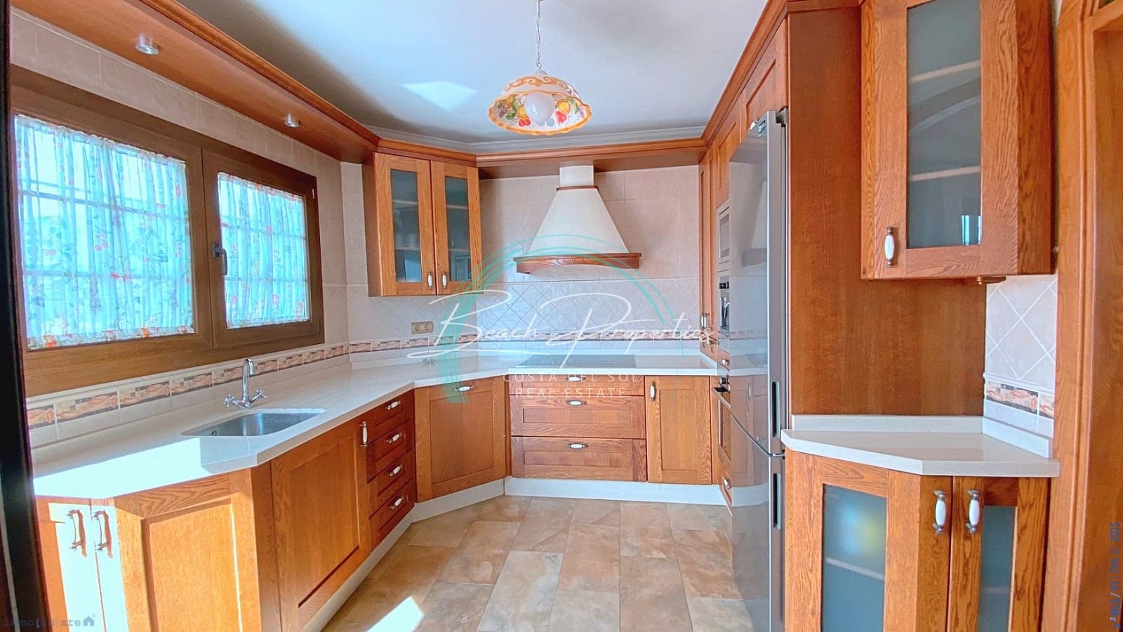 5 makuuhuone Huvila myytävänä paikassa Frigiliana mukana uima-altaan - 850 000 € (Ref: 8343940)