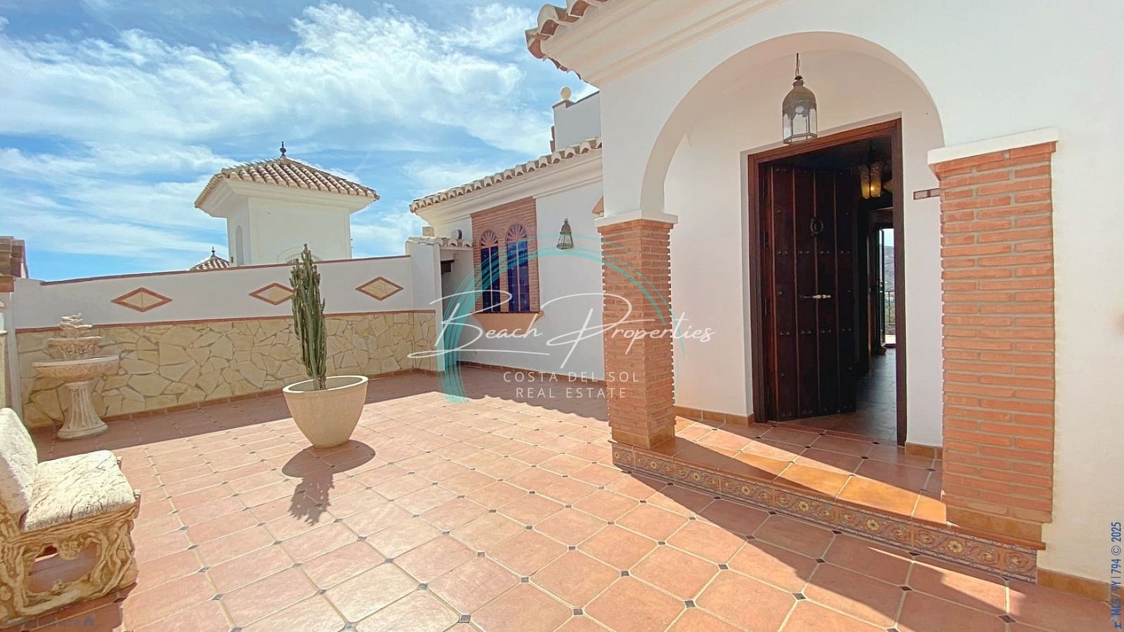 5 makuuhuone Huvila myytävänä paikassa Frigiliana mukana uima-altaan - 850 000 € (Ref: 8343940)