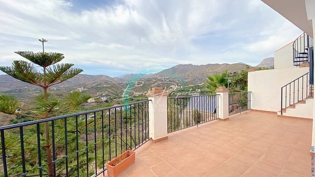 5 soveværelse Villa til salg i Frigiliana med swimmingpool - € 850.000 (Ref: 8343940)