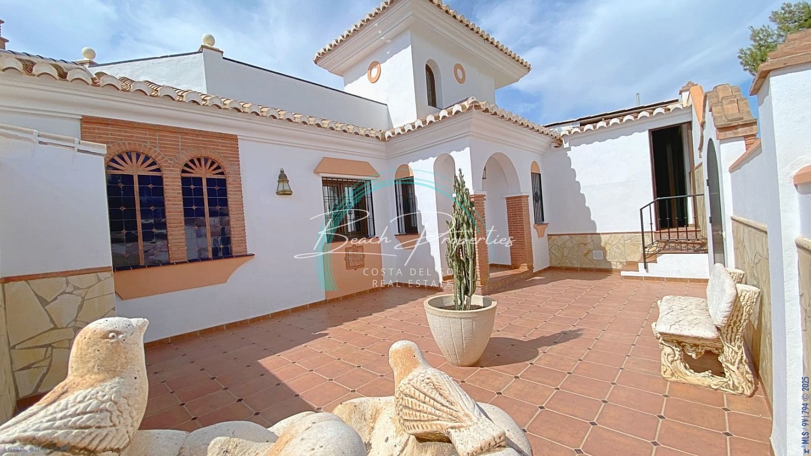 5 makuuhuone Huvila myytävänä paikassa Frigiliana mukana uima-altaan - 850 000 € (Ref: 8343940)