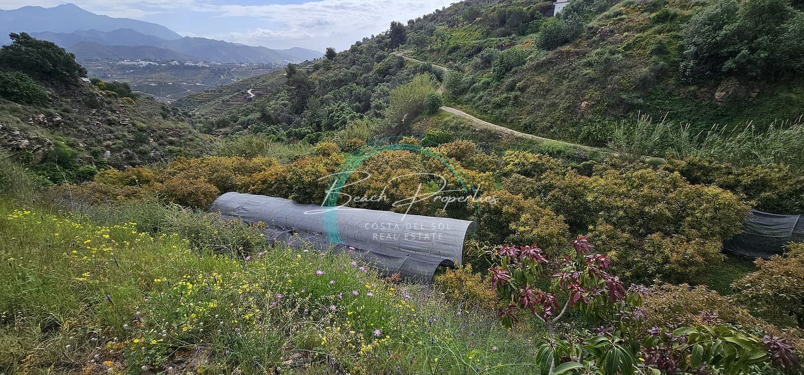 5 soveværelse Villa til salg i Torrox med swimmingpool garage - € 485.000 (Ref: 8354279)