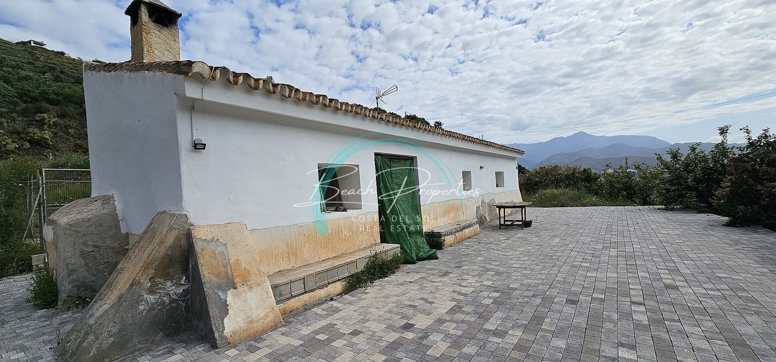 5 soveværelse Villa til salg i Torrox med swimmingpool garage - € 485.000 (Ref: 8354279)