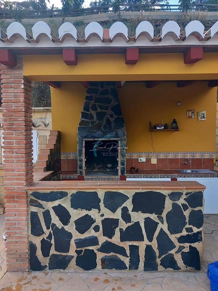 Casa de 3 habitaciones en Torrox en alquiler con piscina garaje - 900 € (Ref: 8390164)