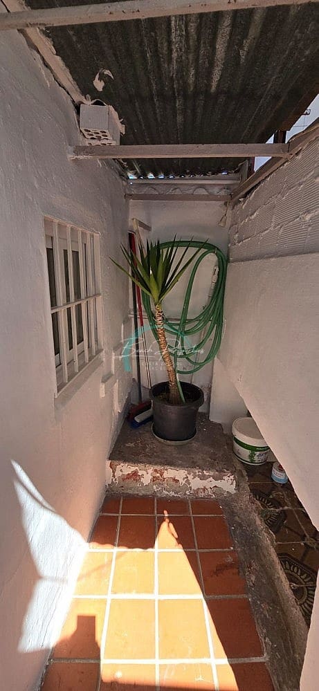 3 bedroom Villa for sale in Torrox - € 200,000 (Ref: 8403750)