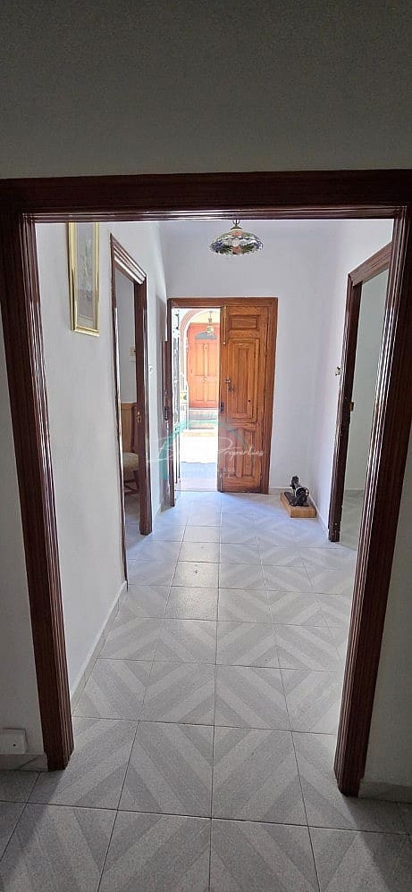 3 bedroom Villa for sale in Torrox - € 200,000 (Ref: 8403750)