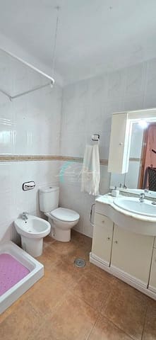 3 sypialnia Willa na sprzedaż w Torrox Pueblo, Torrox - 200 000 € (Ref: 8403750)