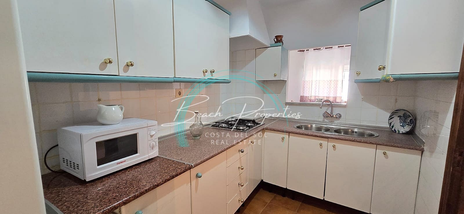 3 bedroom Villa for sale in Torrox - € 200,000 (Ref: 8403750)