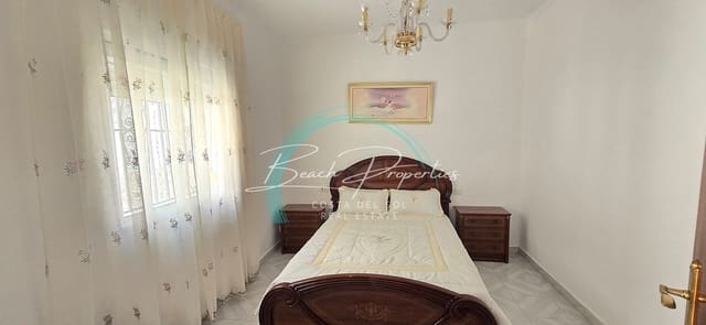 3 sypialnia Willa na sprzedaż w Torrox Pueblo, Torrox - 200 000 € (Ref: 8403750)