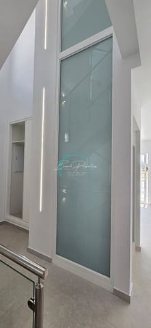 4 sovrum Villa till salu i Centro, Nerja med pool garage - 865 000 € (Ref: 8499592)