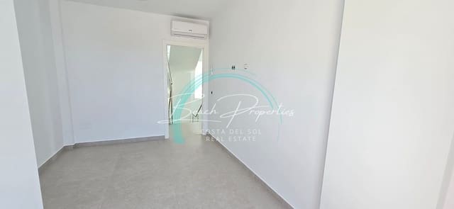 4 sovrum Villa till salu i Centro, Nerja med pool garage - 865 000 € (Ref: 8499592)