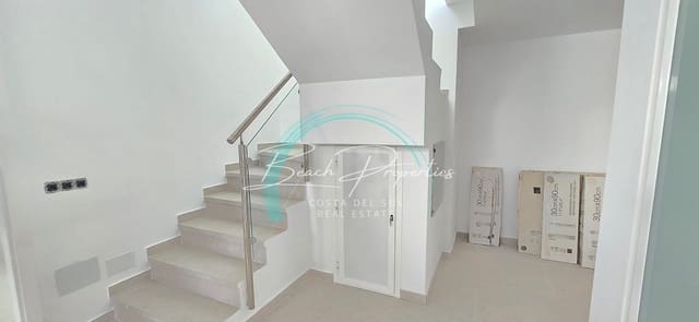 4 sovrum Villa till salu i Centro, Nerja med pool garage - 865 000 € (Ref: 8499592)