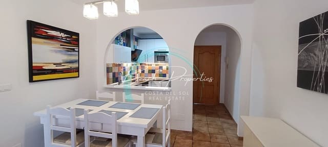 2 soveværelse Lejlighed til leje i El Peñoncillo, Torrox med swimmingpool - € 800 (Ref: 8524612)