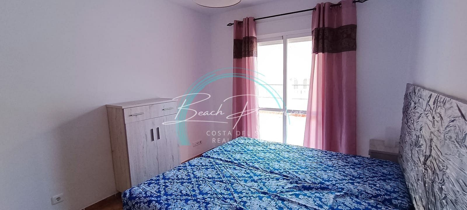 2 bedroom Apartment for rent in Torrox-Costa with pool - € 800 (Ref: 8524612)