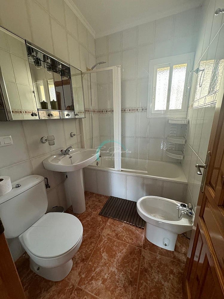 4 soveværelse Lejlighed til salg i Nerja med swimmingpool - € 380.000 (Ref: 8570758)