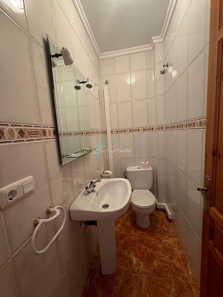 4 soveværelse Lejlighed til salg i Nerja med swimmingpool - € 380.000 (Ref: 8570758)