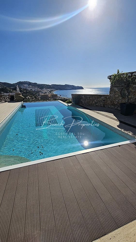 5 camera da letto Villa in vendita in La Herradura con piscina - 1.180.000 € (Rif: 8581685)